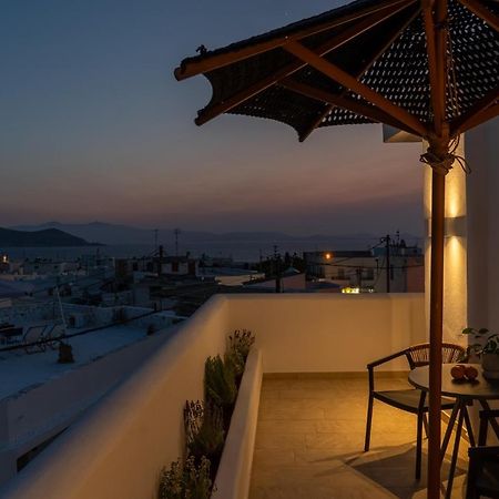 Enalios Sunset Suites Naxos City Esterno foto